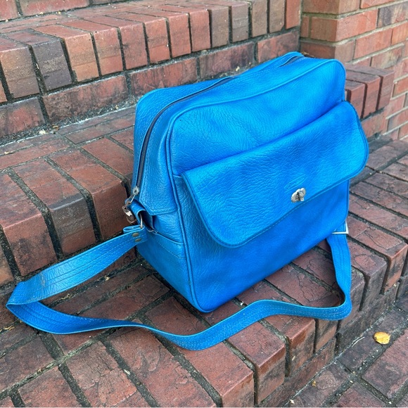 VINTAGE STARFLITE WEEKEND TRAVELER BAG - Picture 3 of 10